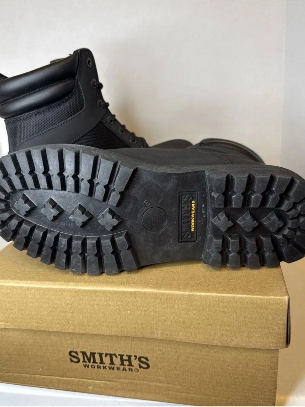 SMITH Men's Black Work Boots - Lace-Up Ankle Boot size 10